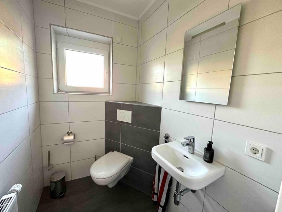 Ferienwohnung Komfortabel Wohnen 브레머하펜 외부 사진